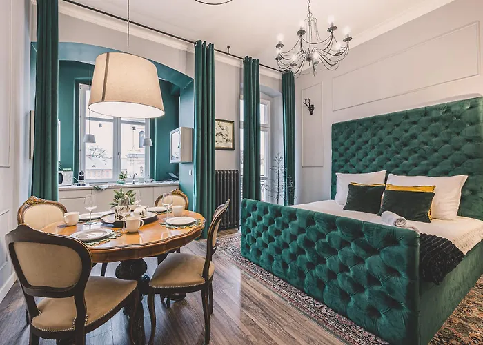 W Kamienicy Plac Bernardynski