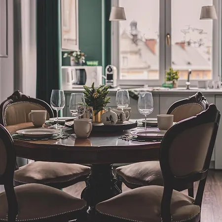 Appartement W Kamienicy Plac Bernardynski *