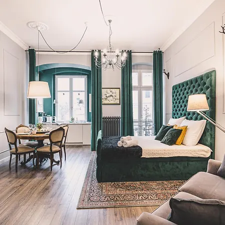 Appartement W Kamienicy Plac Bernardynski *