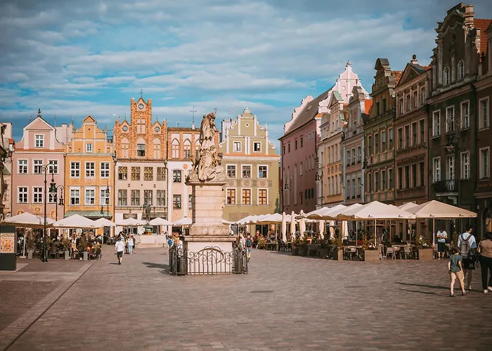 W Kamienicy Plac Bernardynski * Poznan